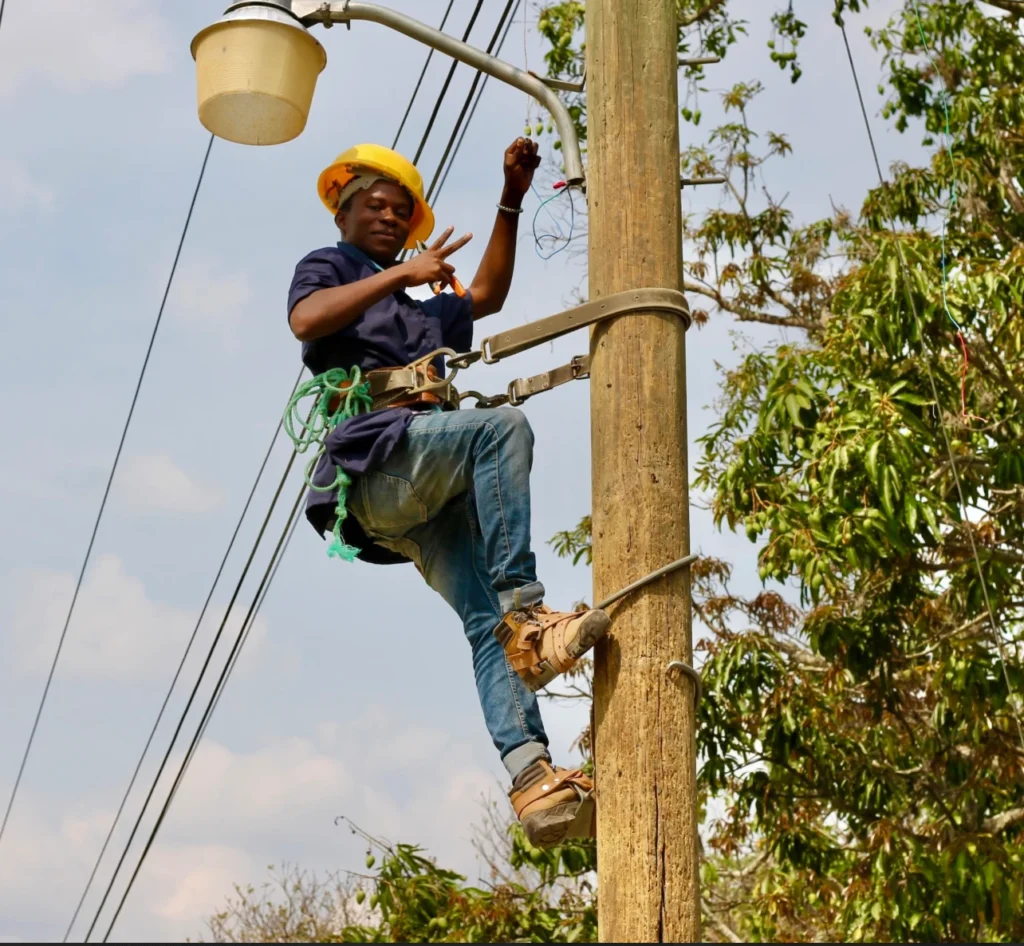 El Hogar provides a quality education and a safe and nurturing home to children living in vulnerable conditions in Honduras. More...