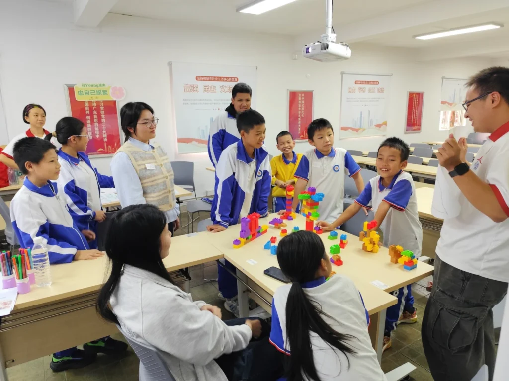 Lighthouse Project Youth Development Association of Guangzhou (LP) is dedicated, More...